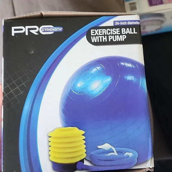 Pro Strength Exercise Ball with pump NWT - Picture 3 of 3